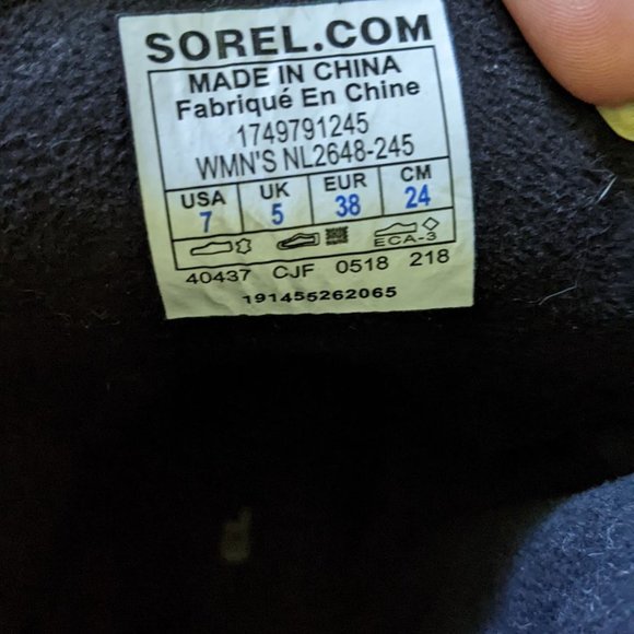 Sorel Boots - Picture 3 of 4